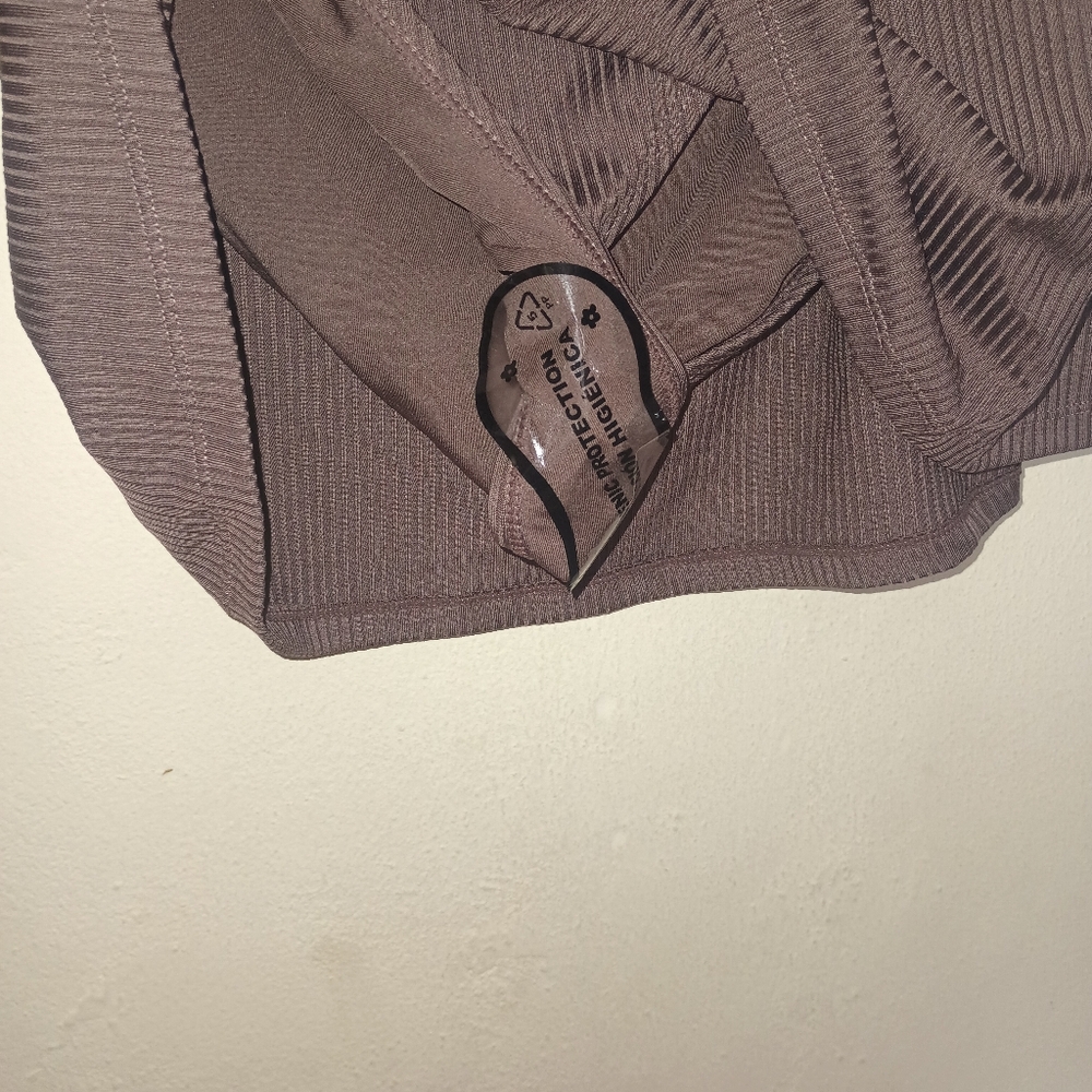 Brown two piece bathing suit - Picture 9 of 9